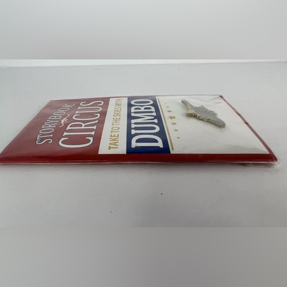 Disney Dumbo Pin Cast Member Exclusive Storybook Circus - Original Packaging NEW - Picture 6 of 7